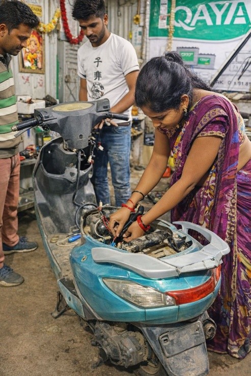 gunjan gupta ev mechanic